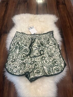 NWT shorts